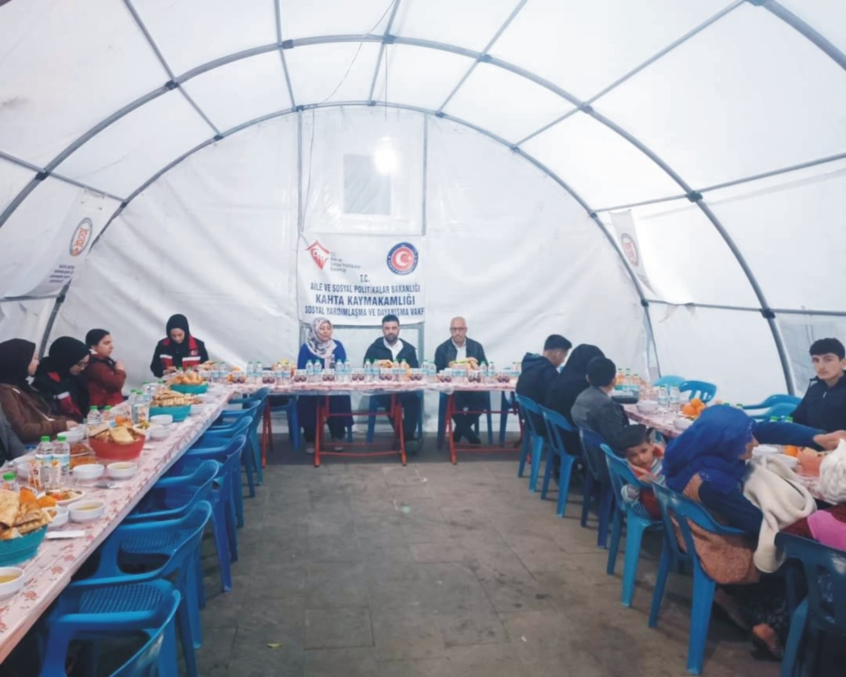 Kaymakam Korkutata, yetimlerle iftarda bir araya geldi