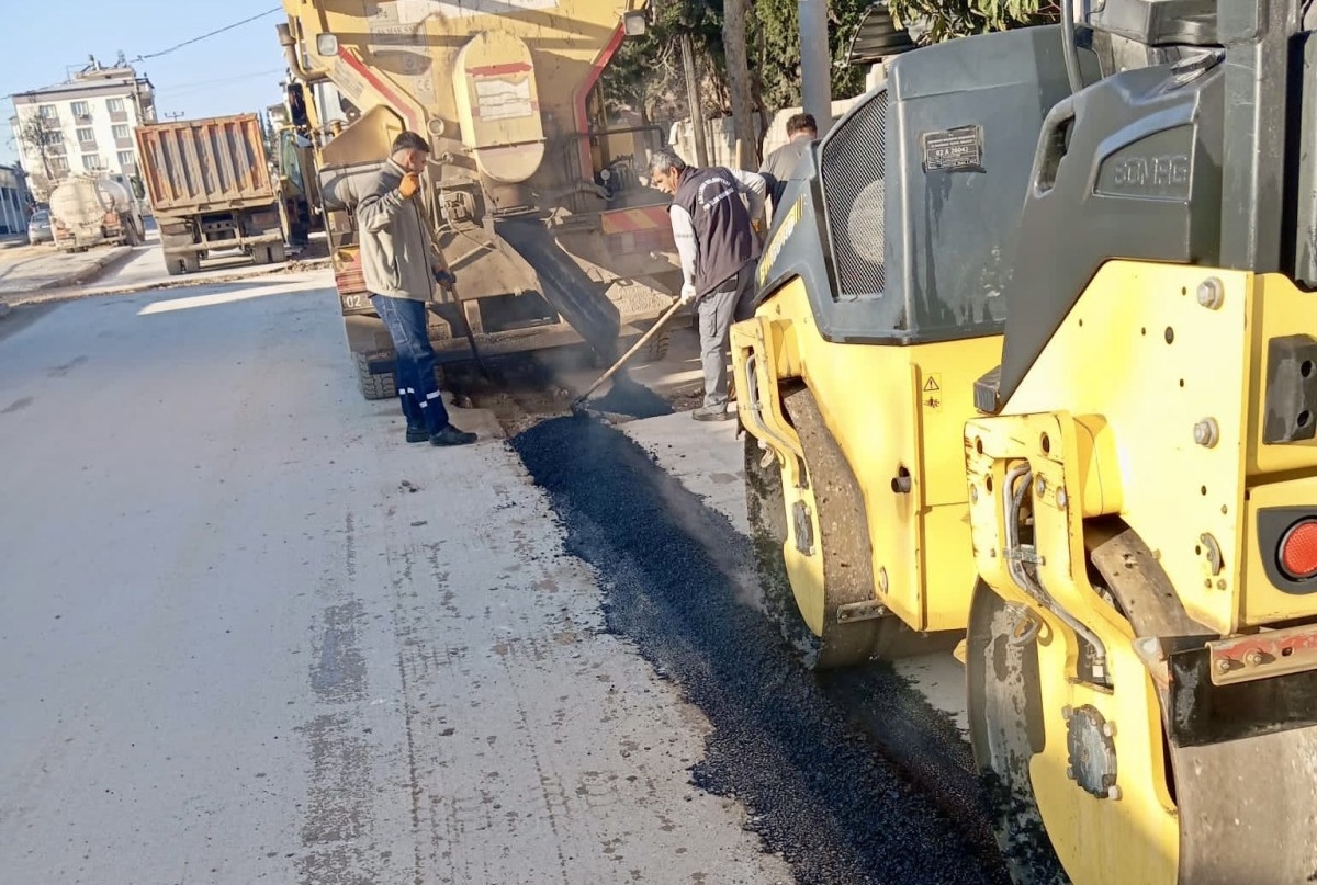 Şehir genelinde tam mesai çalışmalar devam ediyor