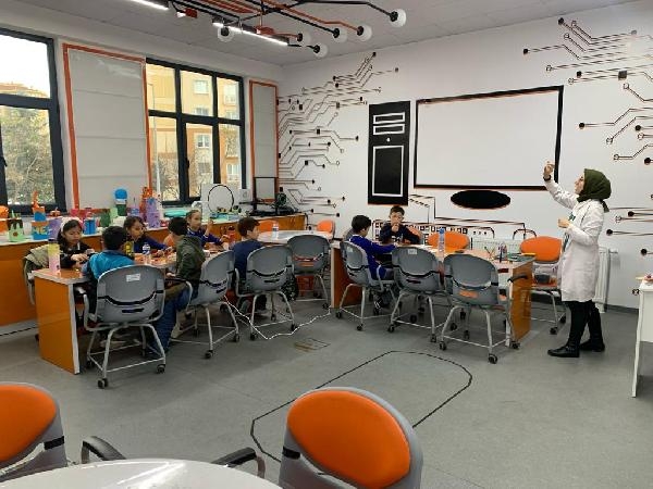 Canik’te teknoloji okuryazarı nesiller yetişiyor