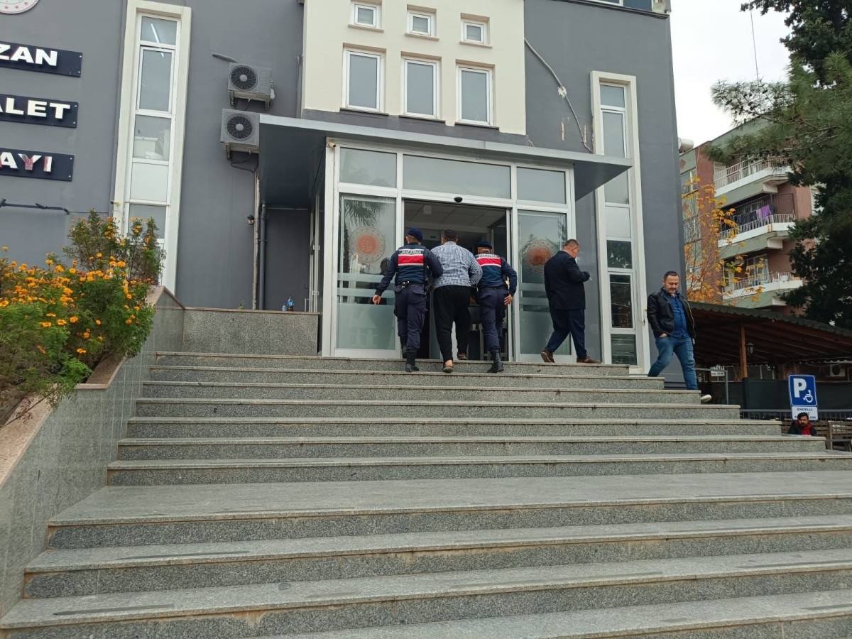 Altı yıldır aranıyordu Adana'da Jandarma'dan kaçamadı
