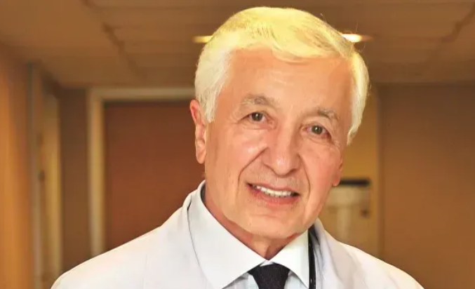 Münci Kalayoğlu Kimdir? 