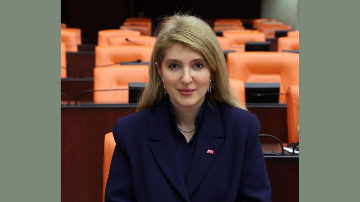 “BERAT, GÖNÜLLERİN MASİVÂDAN ARINDIĞI DİRİLİŞ GECESİDİR”