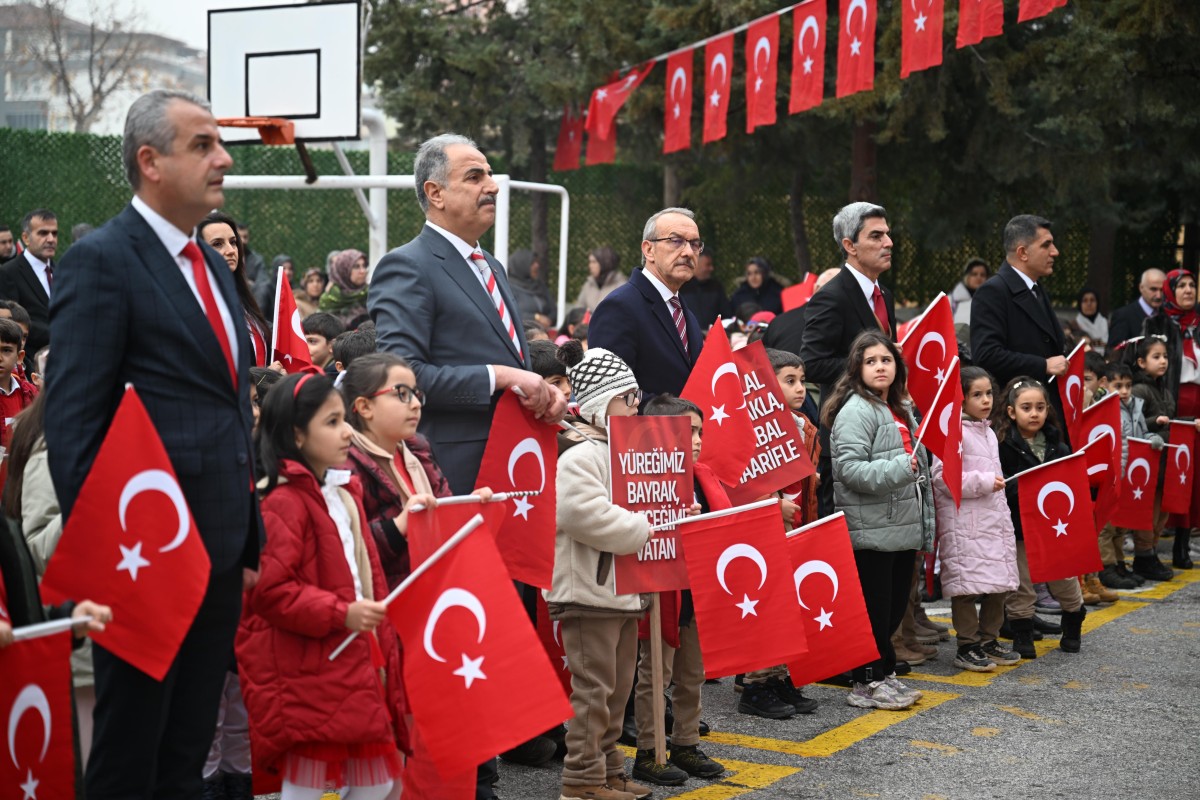 Vali Seddar Yavuz “Türkiye Yüzyılı Maarif Modeli” Kapsamında Düzenlenen Törene Katıldı