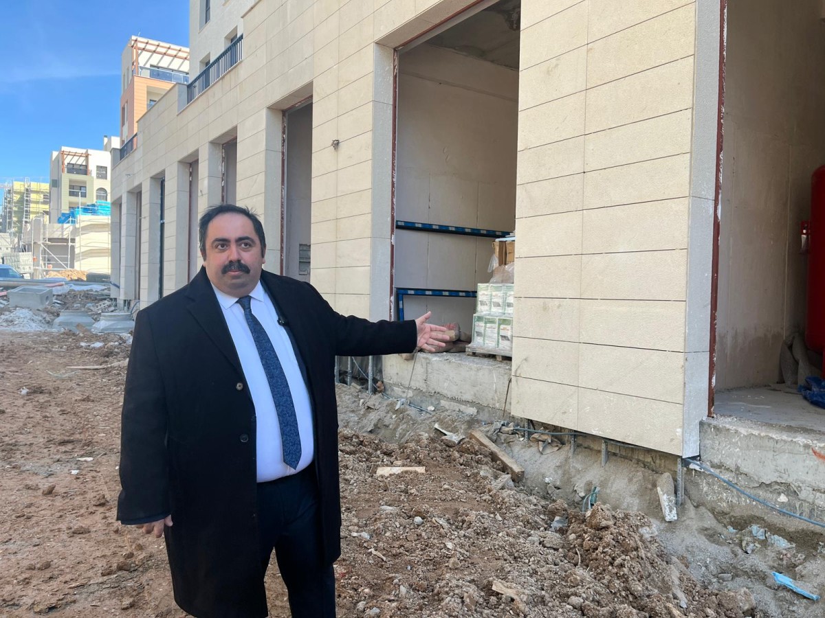 Yıldız, Şehir Merkezinde İncelemelerde Bulundu: “Çarşıdaki Dükkanlar Ticaret Yapmaya Elverişli Değil”