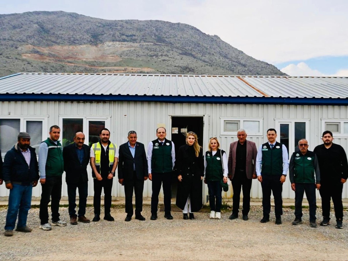 ÖLMEZTOPRAK: “SAHADA SÜREÇLERİ ADIM ADIM TAKİP EDİYORUZ”